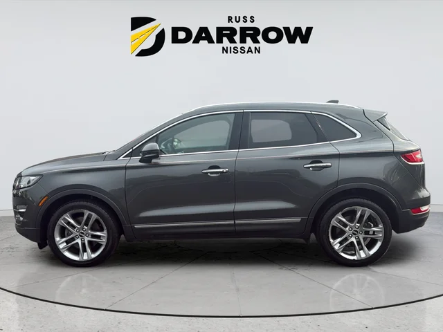 Used 2019 Gray Lincoln Reserve image 2
