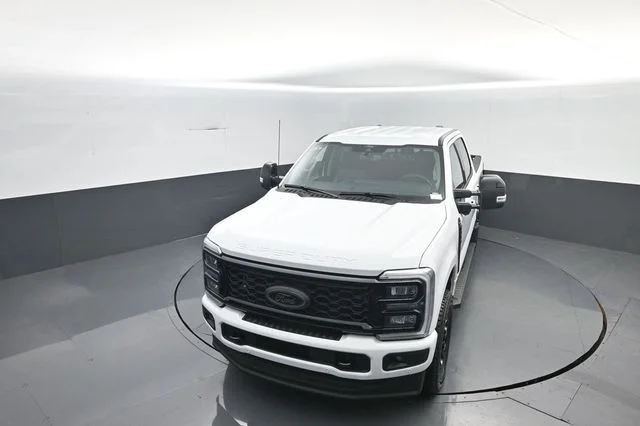 New 2026 Oxford White Ford F-350® Lariat® image 18