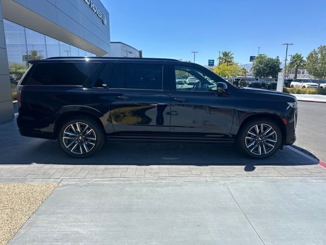 Used 2023 Blue Cadillac Sport image 4