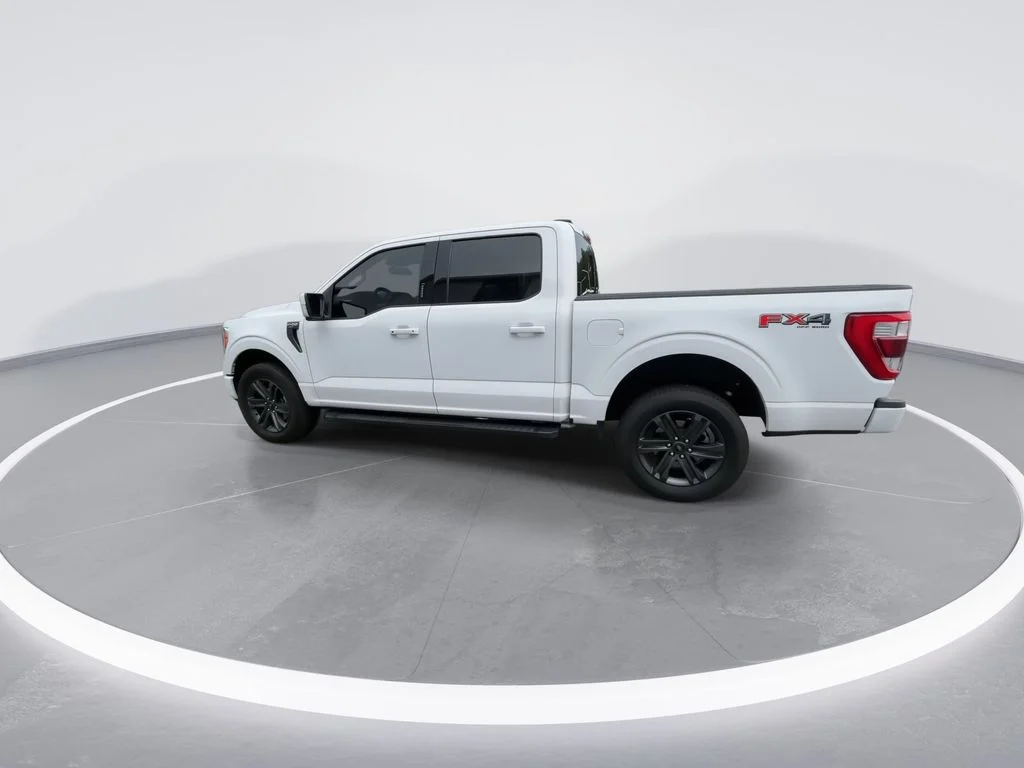 Used 2023 White Ford Lariat image 5