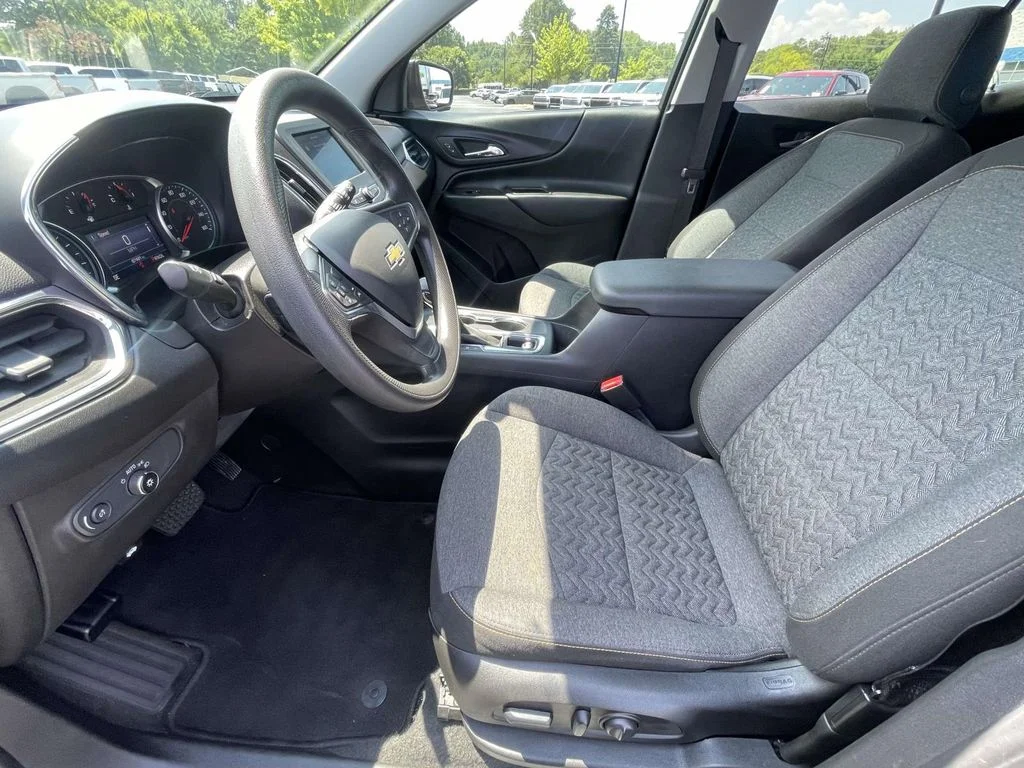 Used 2023 Iron Gray Metallic Chevrolet LT image 13