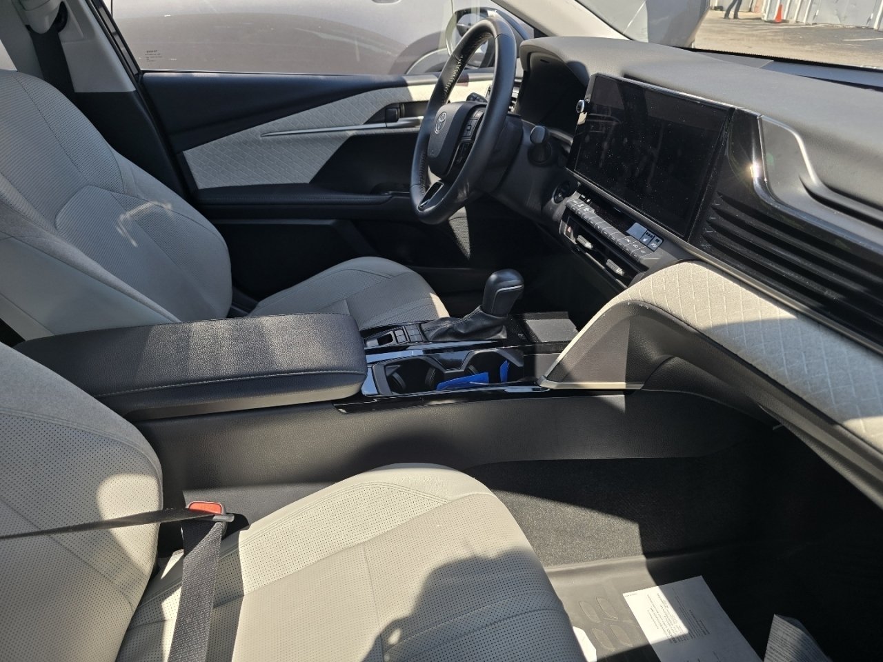 Used 2025 Black Toyota XLE image 10