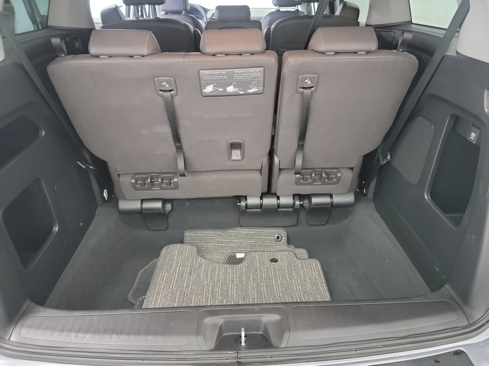 2024 Honda Odyssey EX-L - Photo 56