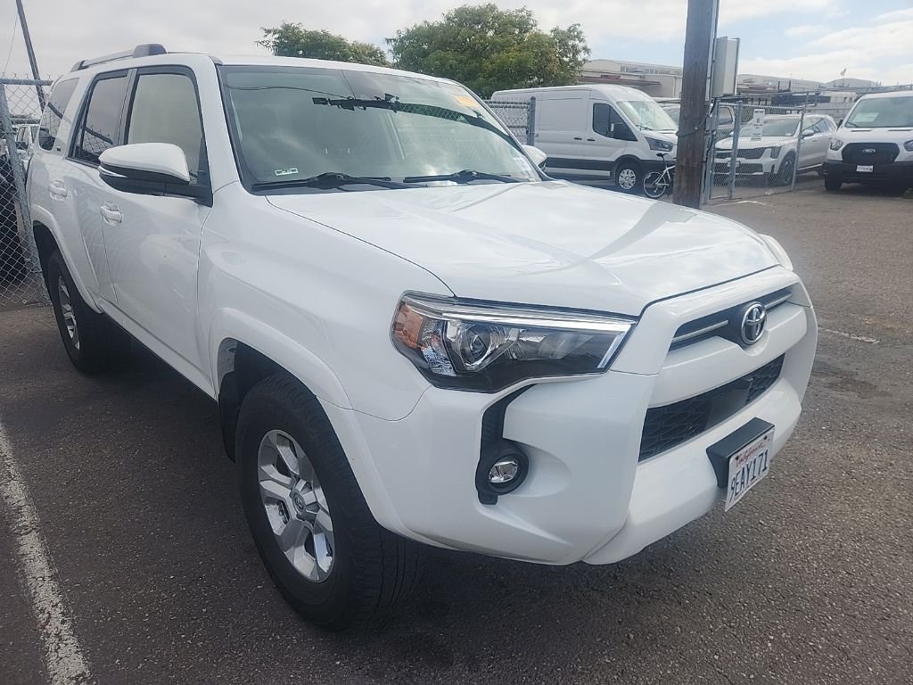 2023 Toyota 4Runner SR5 Premium 4WD V6's photo