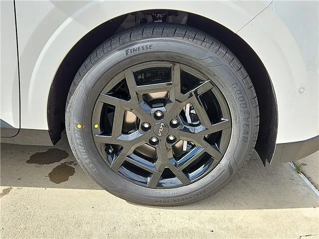 New 2026 Snow White KIA  image 5