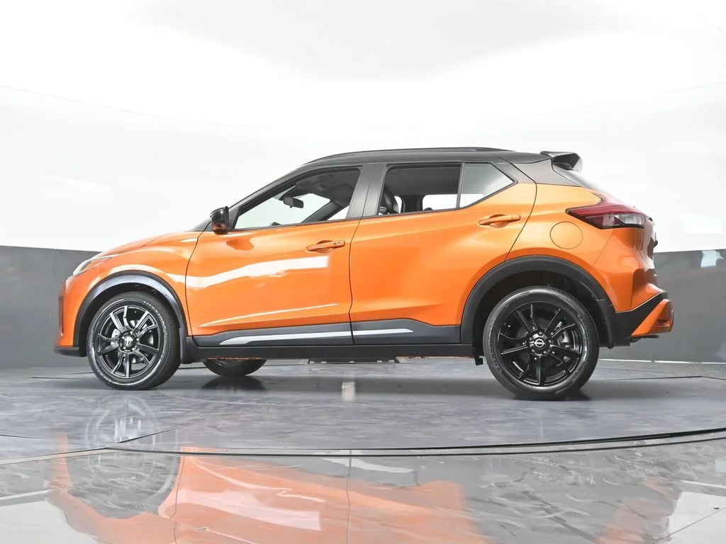 Used 2023 Monarch Orange Metallic/Super Black Nissan SR image 60