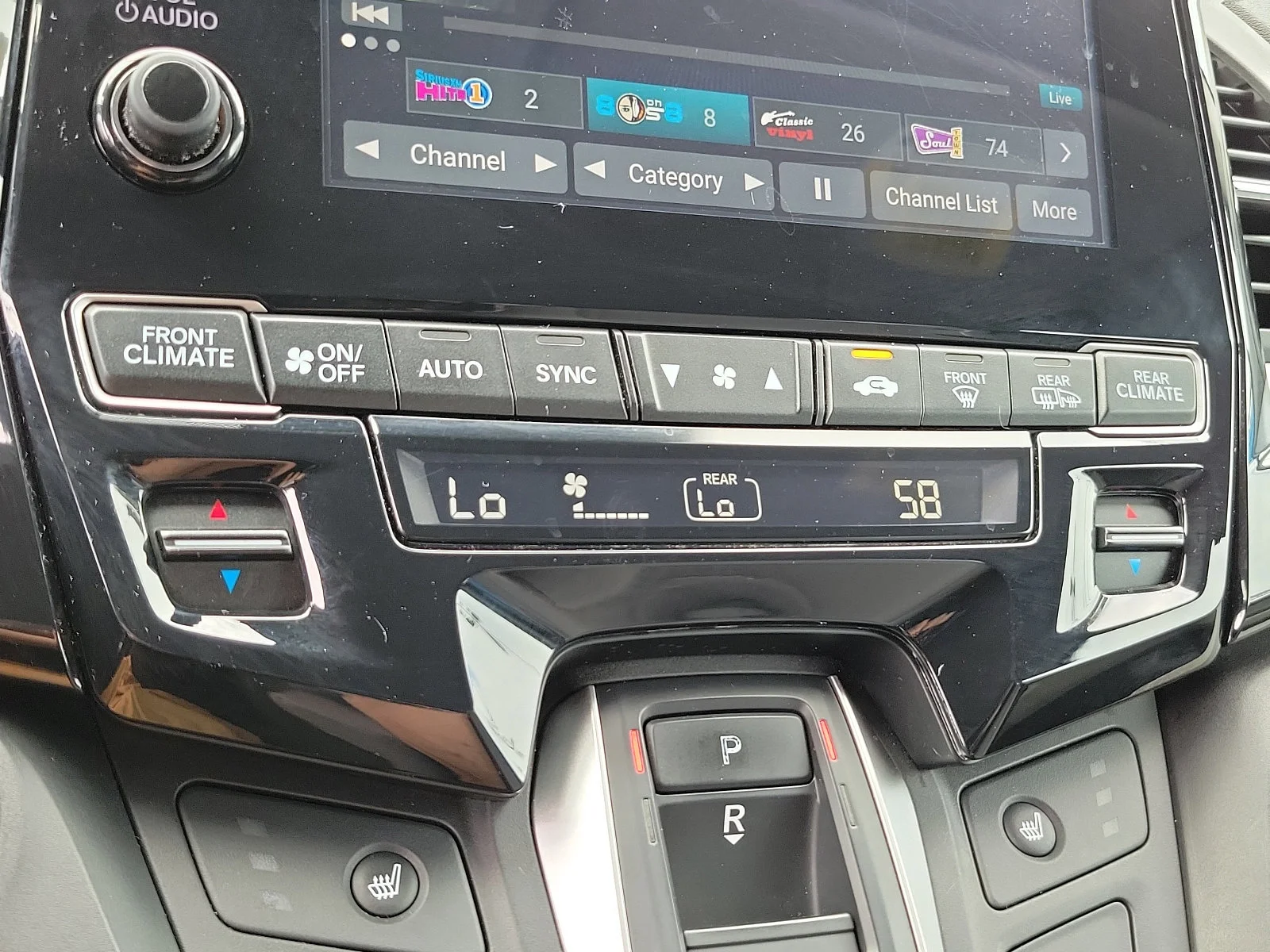 Used 2018 Modern Steel Metallic Honda EX image 15