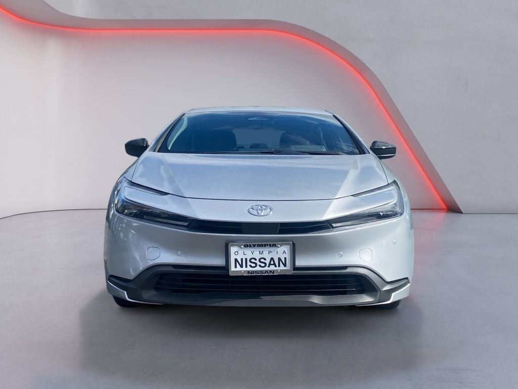 Used 2025 Gray Toyota LE image 10