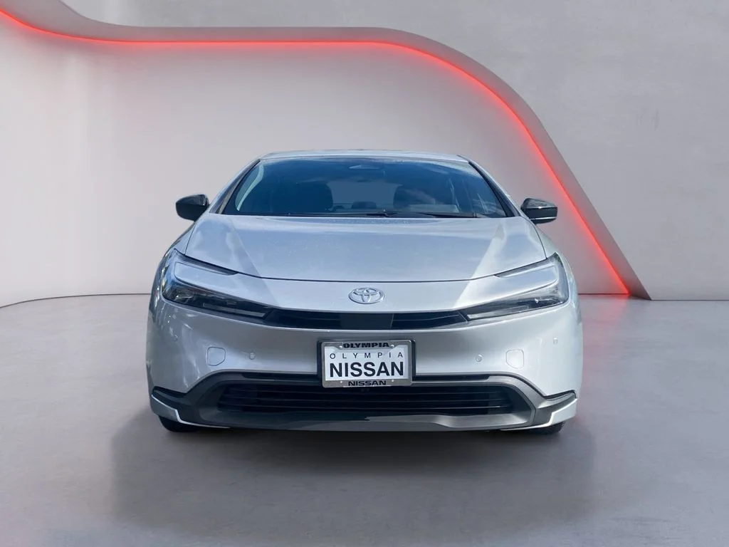 Used 2025 Gray Toyota LE image 10