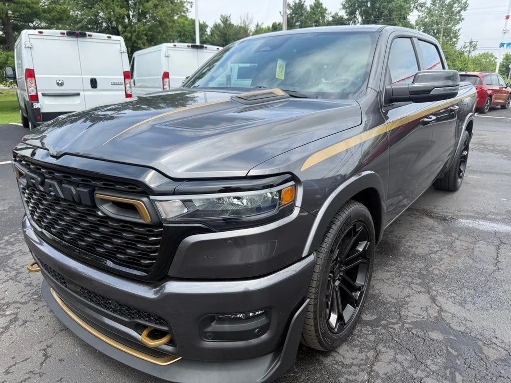 New 2026 Granite Crystal Metallic Clear-Coat Exterior Paint RAM Big Horn/Lone Star image 9