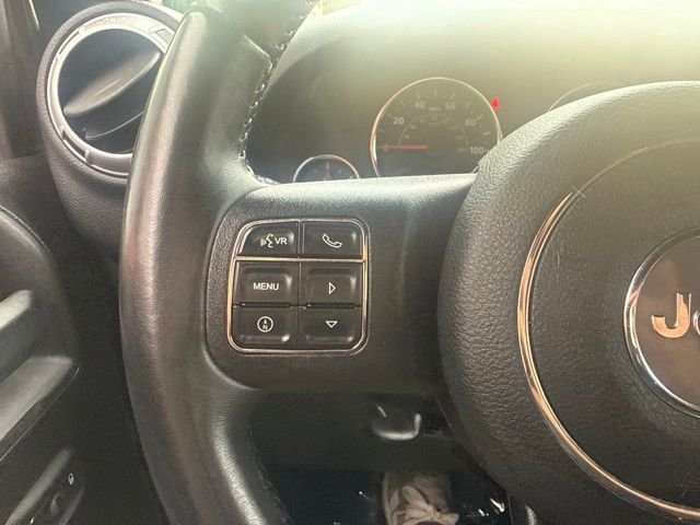 Used 2014 Black Jeep Sahara image 15