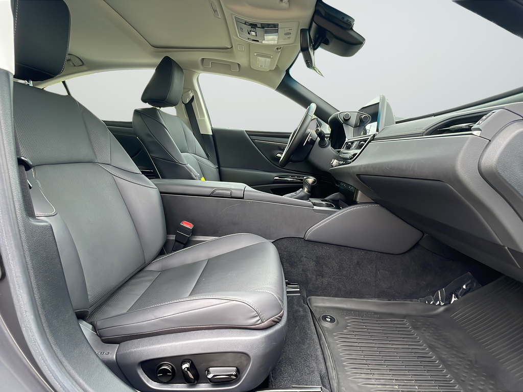 Used 2023 Gray Lexus 350 image 26