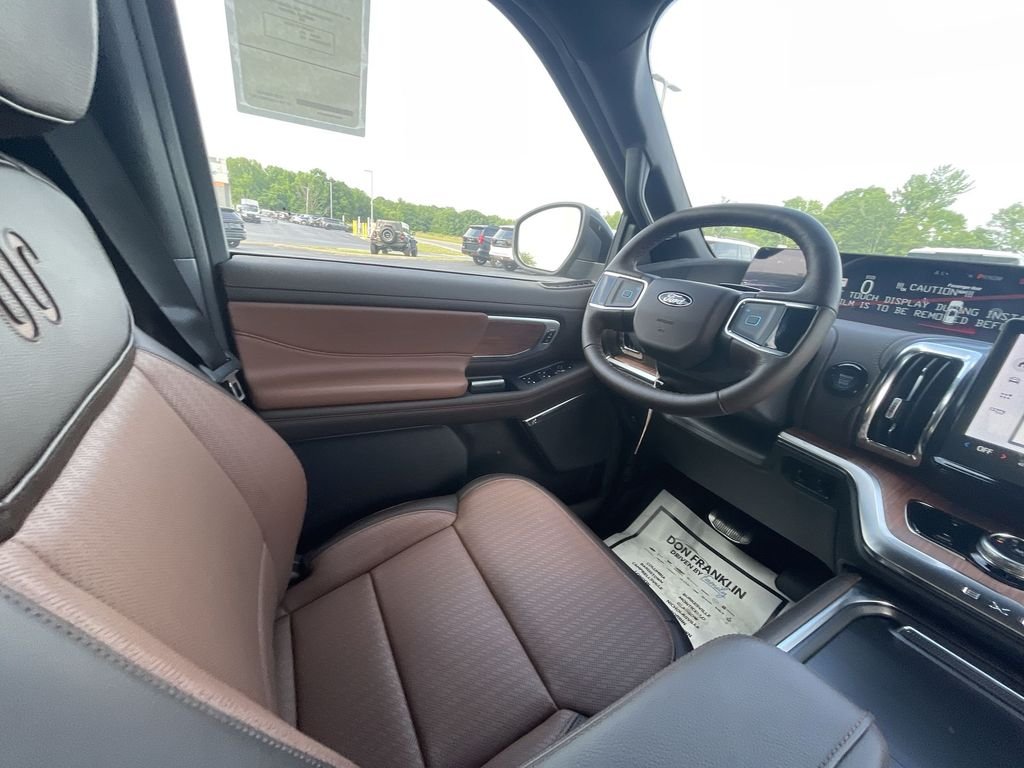 New 2026 Glacier Gray Metallic Tri-Coat Ford King Ranch® image 15