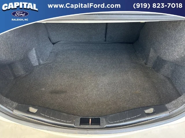 Used 2018 White Ford SE image 16