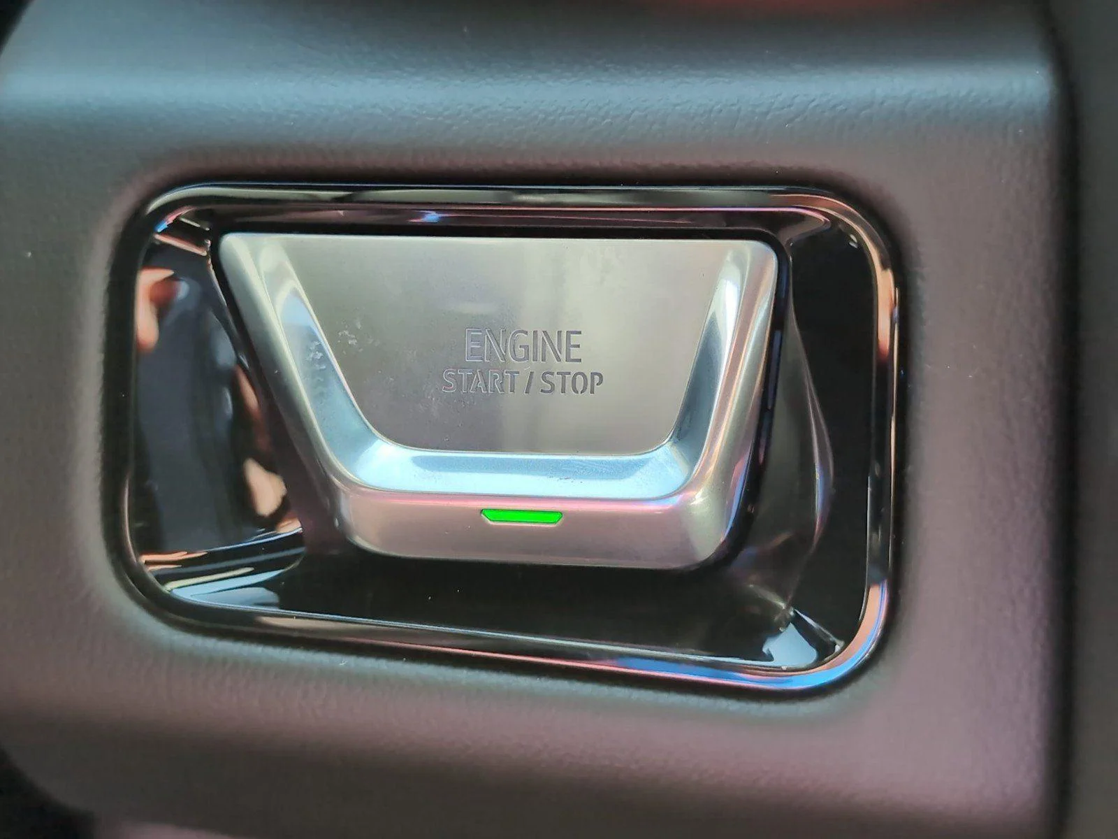 New 2026 Glacier White Tricoat GMC Denali image 27