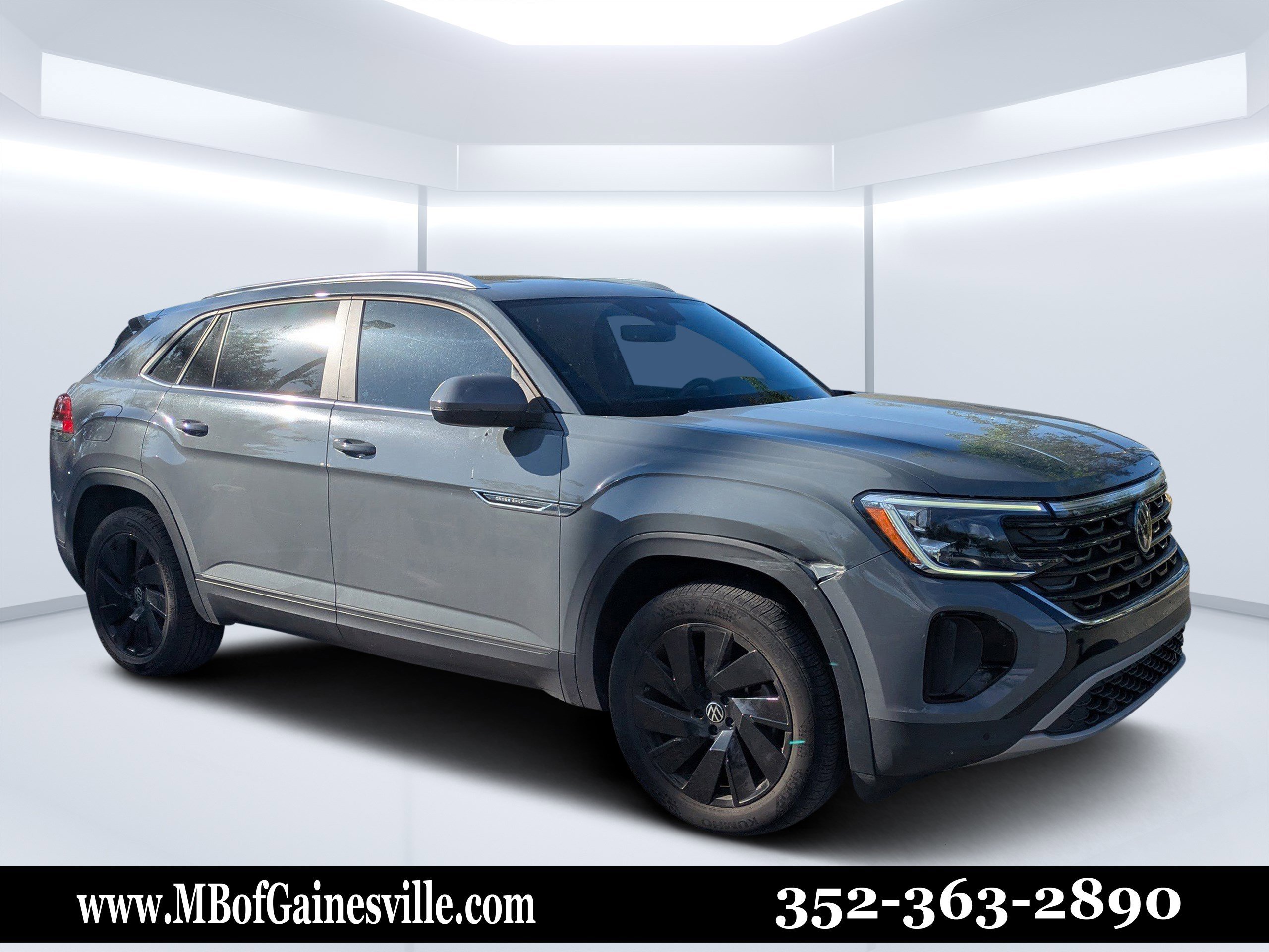 2024 Volkswagen Atlas Cross Sport SE w/Tech