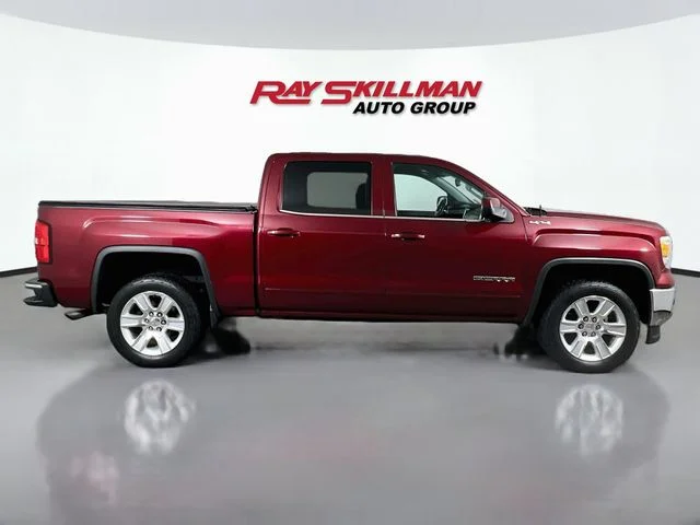 Used 2014 Red GMC SLE image 7