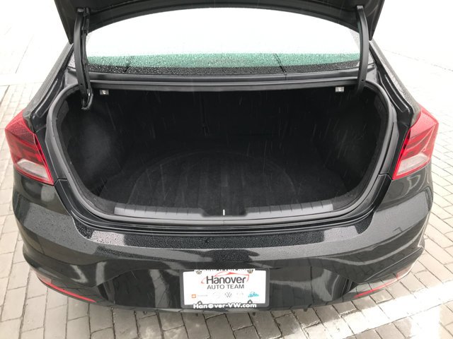 Used 2020 Phantom Black Hyundai SEL image 23