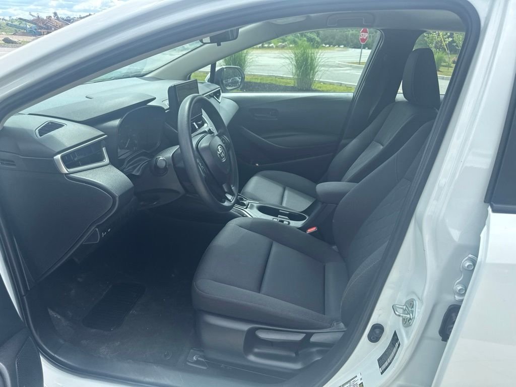 Used 2024 White Toyota LE image 13