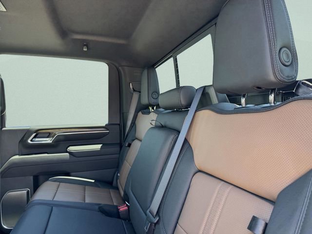 2025 Chevrolet Silverado 3500 HD High Country - Photo 31