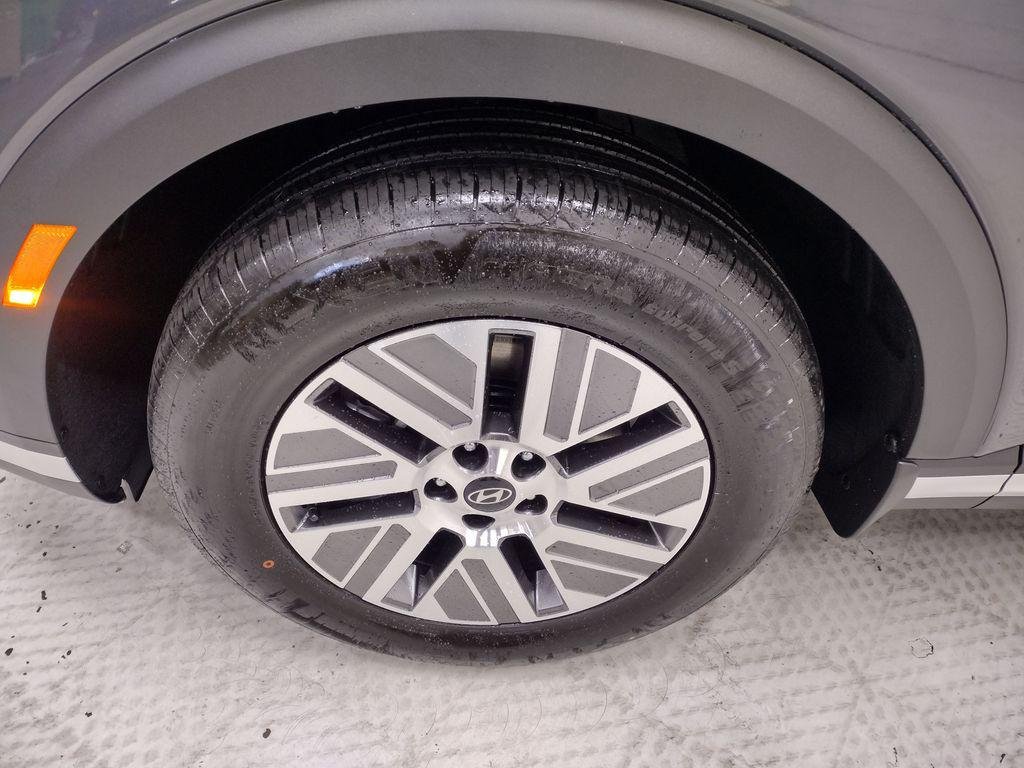 New 2026 Gray Pearl Hyundai SEL image 5