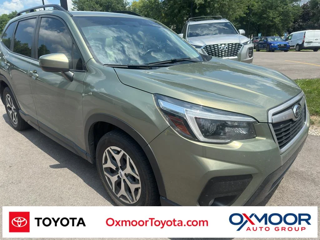 Used 2021 Jasper Green Metallic Subaru Premium image 1