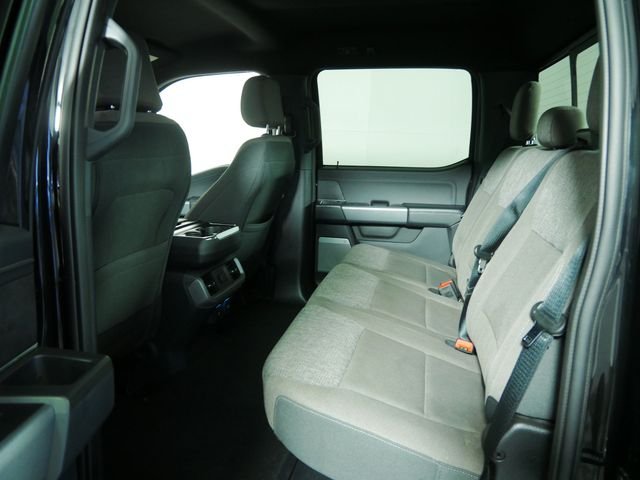 Used 2024 Black Ford XLT image 16