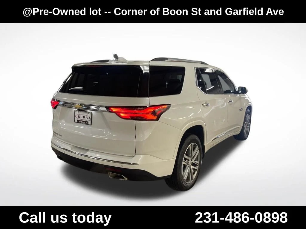 Used 2023 Beige Chevrolet High Country image 5