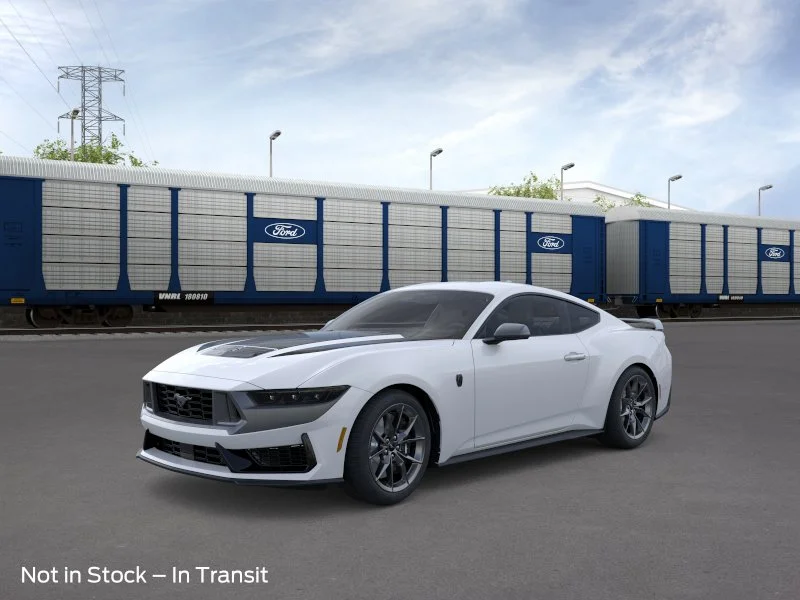 2026 Ford Mustang Dark Horse's photo