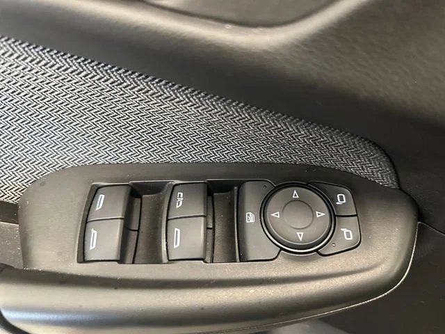 Used 2025 Black Chevrolet LT image 18