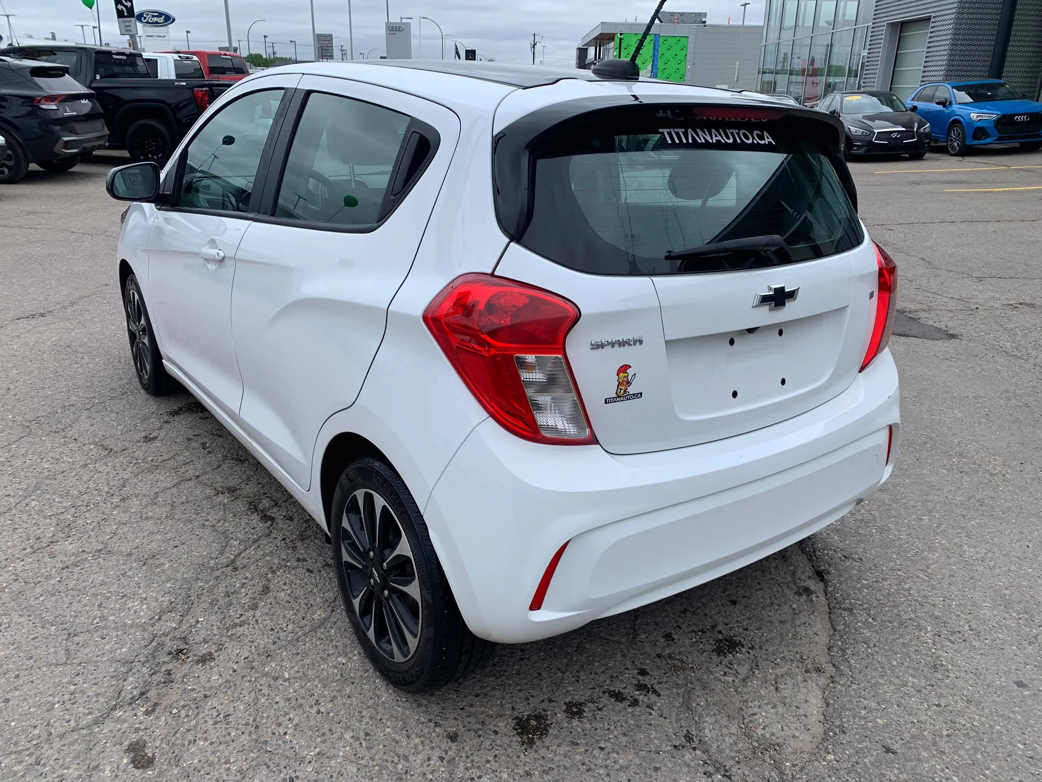 Certified Used 2022 White Chevrolet 1LT image 7