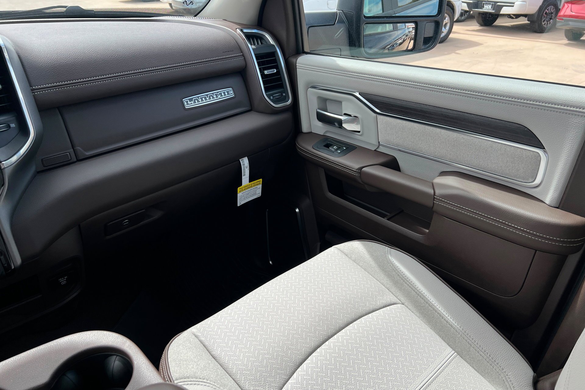 New 2026 Forged Blue Metallic Exterior Paint RAM Laramie image 11