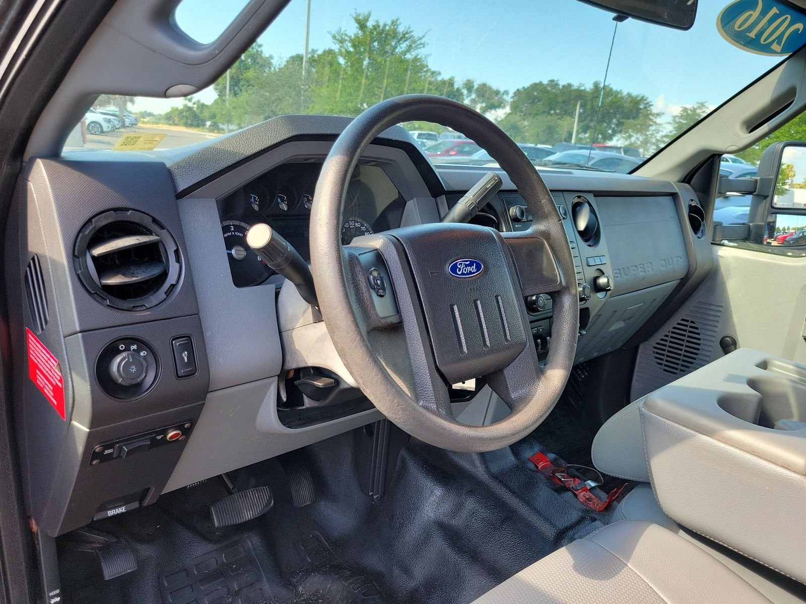Used 2016 Black Ford XL image 14