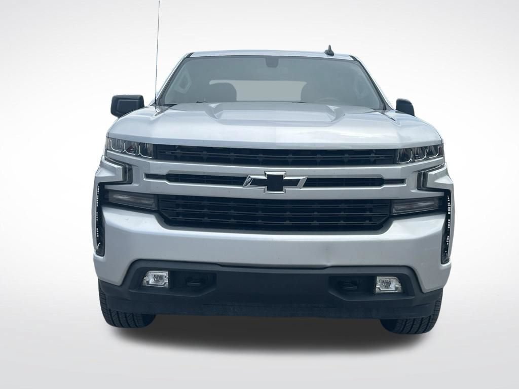 Used 2020 SILVER ICE METALLIC Chevrolet RST image 10