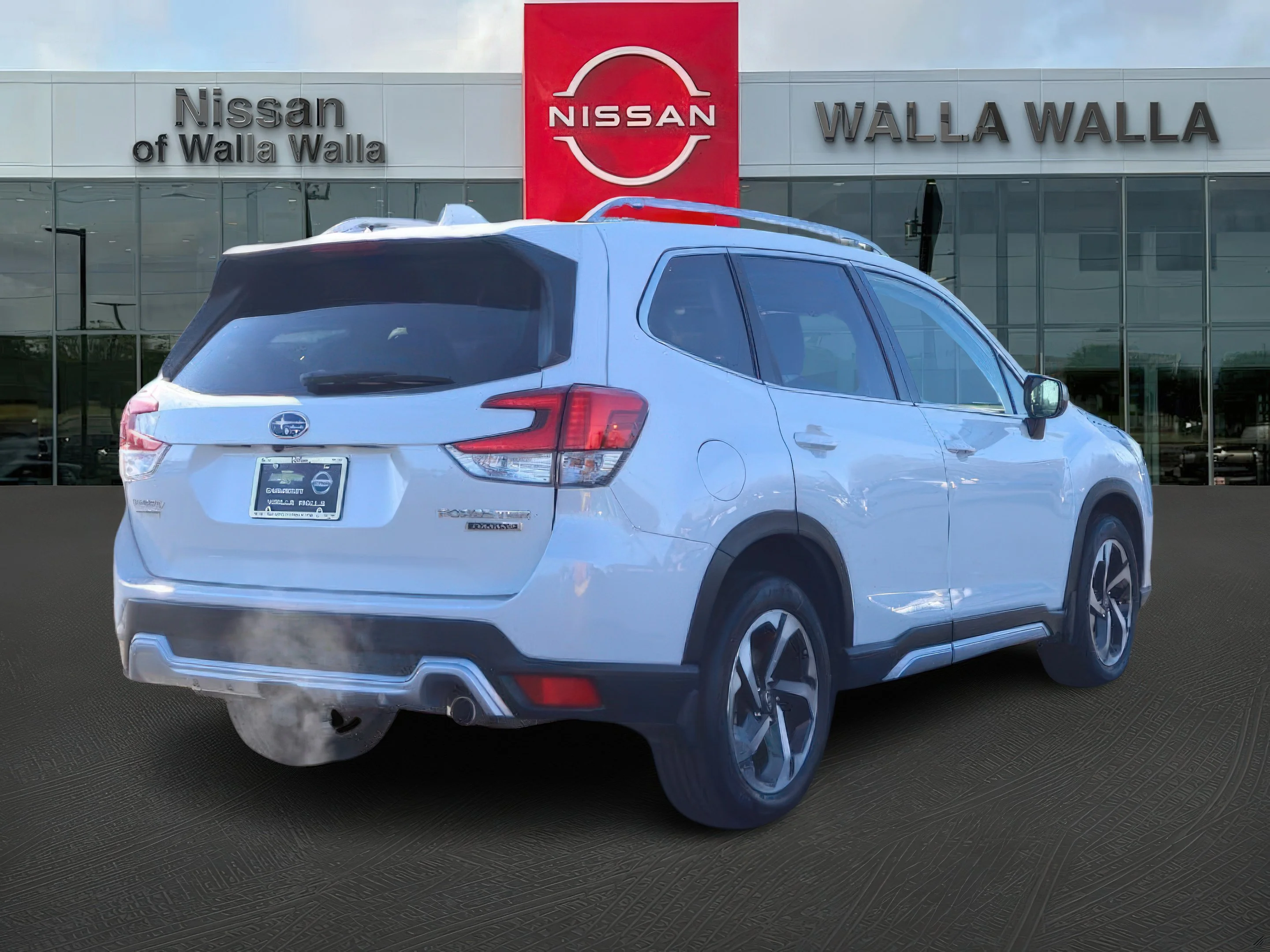2022 Subaru Forester Touring - Photo 7