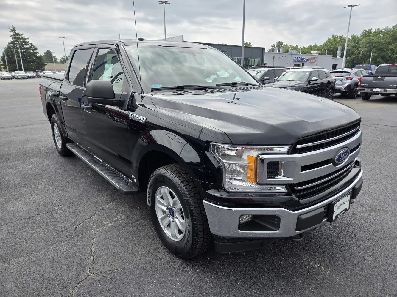 Used 2018  Ford XLT image 1