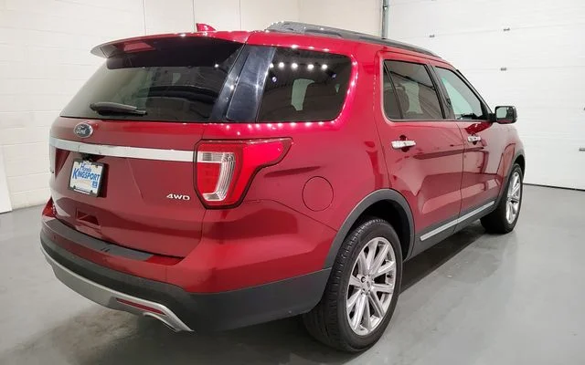 Used 2017 Red Ford Limited image 6