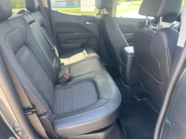 Used 2015 Gray GMC SLE1 image 6