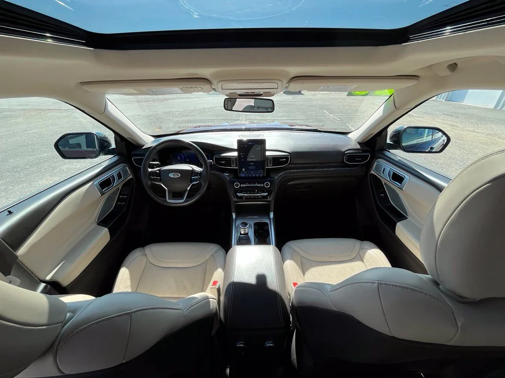 Used 2020  Ford Platinum image 13