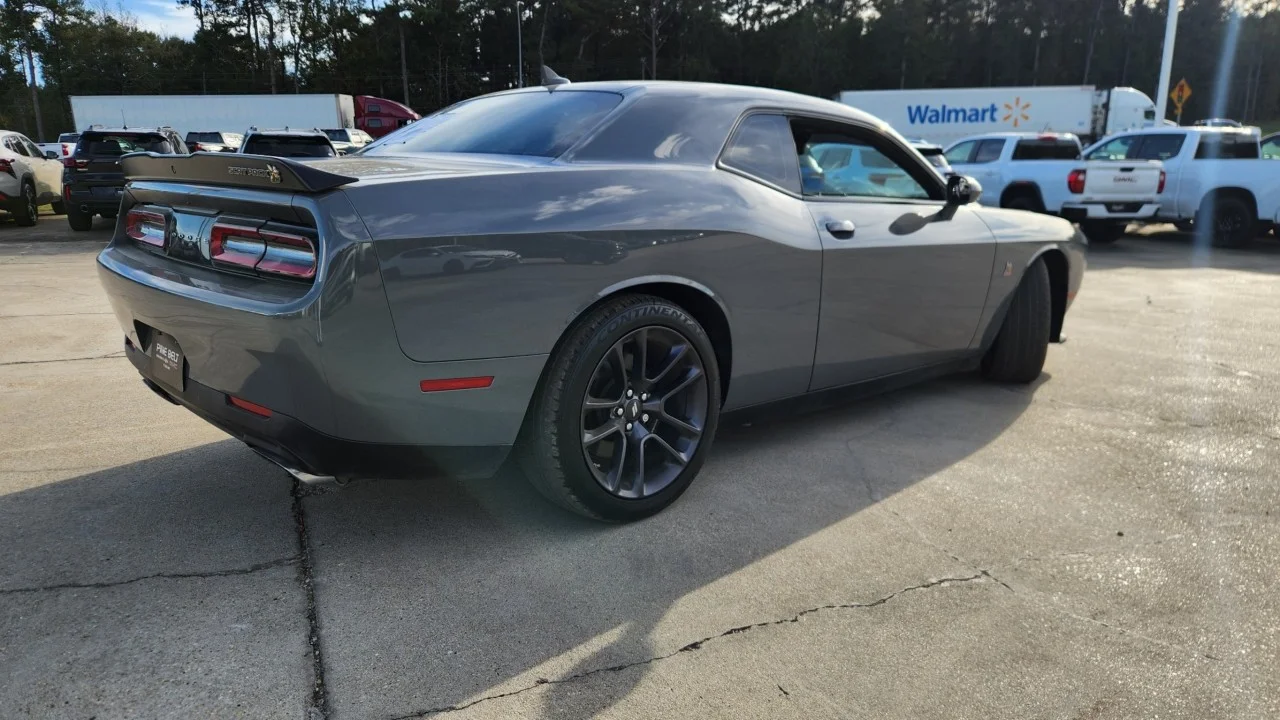 Used 2023  Dodge R/T Scat Pack image 3