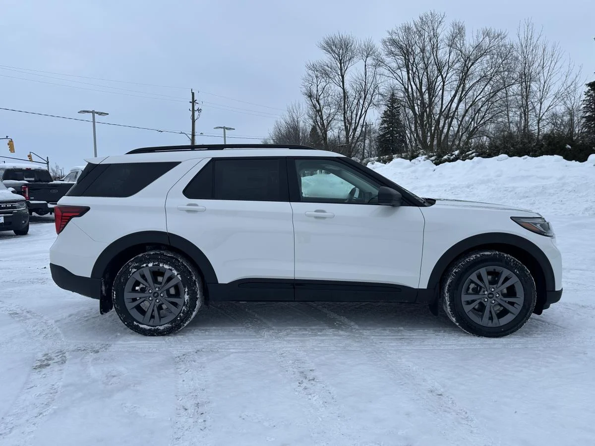 New 2026 White Ford Active 200a Pkg image 4