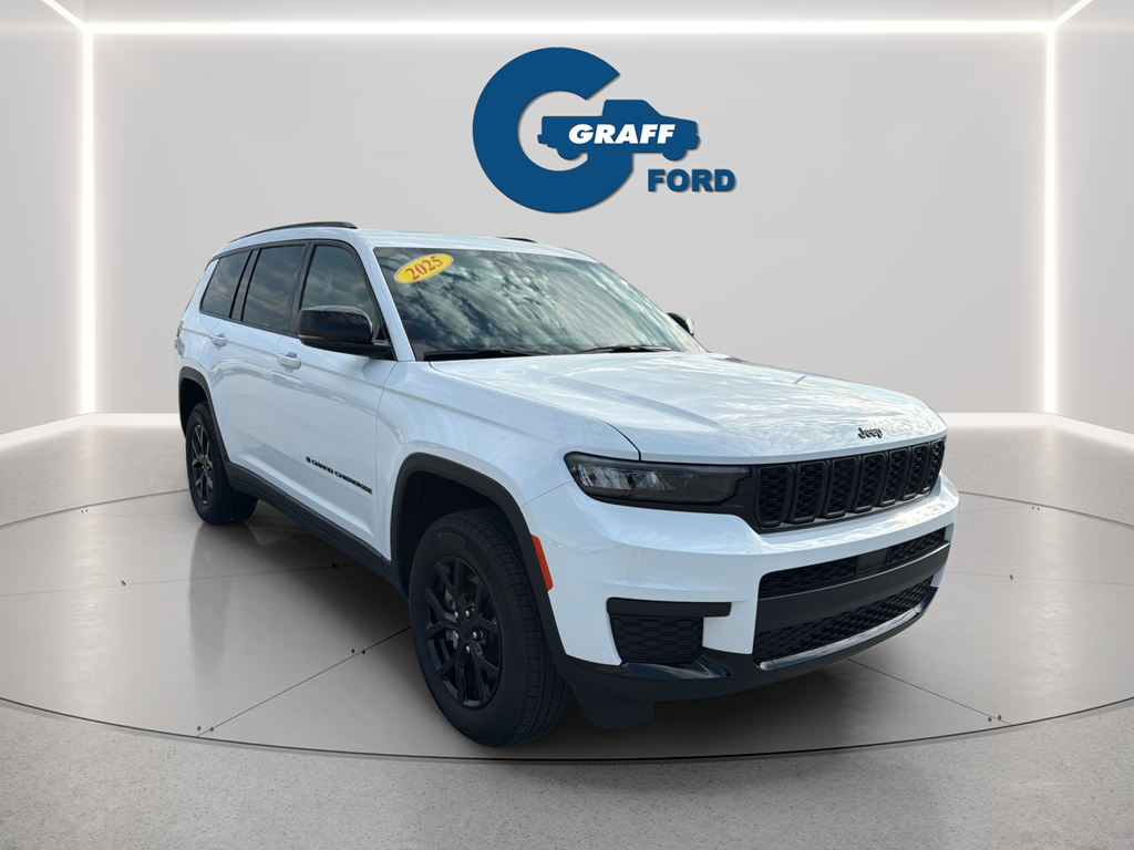 Used 2025 White Jeep Altitude X image 2