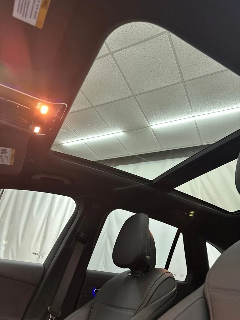 New 2026 Black Mercedes-Benz GLC 300 image 21