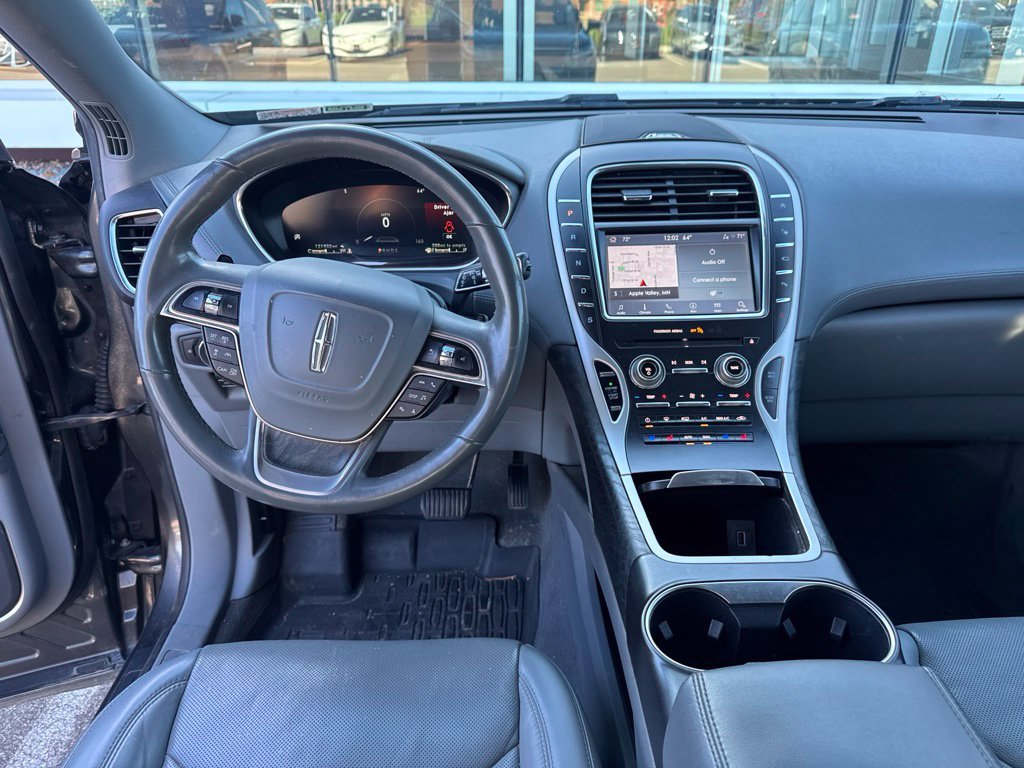 Used 2019 Gray Lincoln Reserve image 9