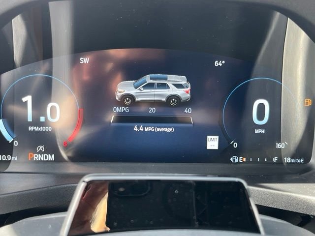 New 2026 Space White Metallic Ford Tremor® image 33