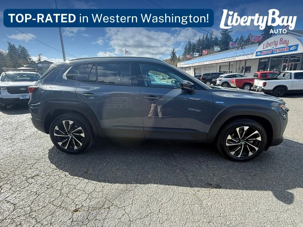 Used 2025 Gray Mazda Premium Plus image 4