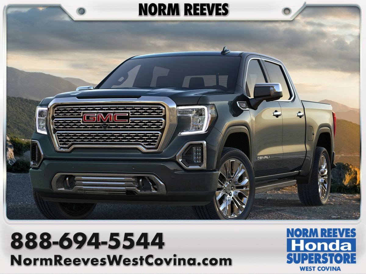 2019 GMC Sierra 4WD Crew Cab Short Box SLT's photo
