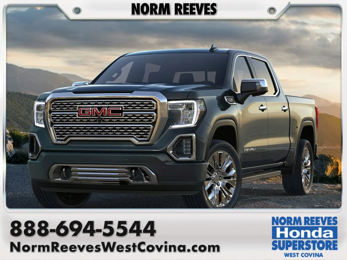 2019 GMC Sierra 4WD Crew Cab Short Box SLT's photo