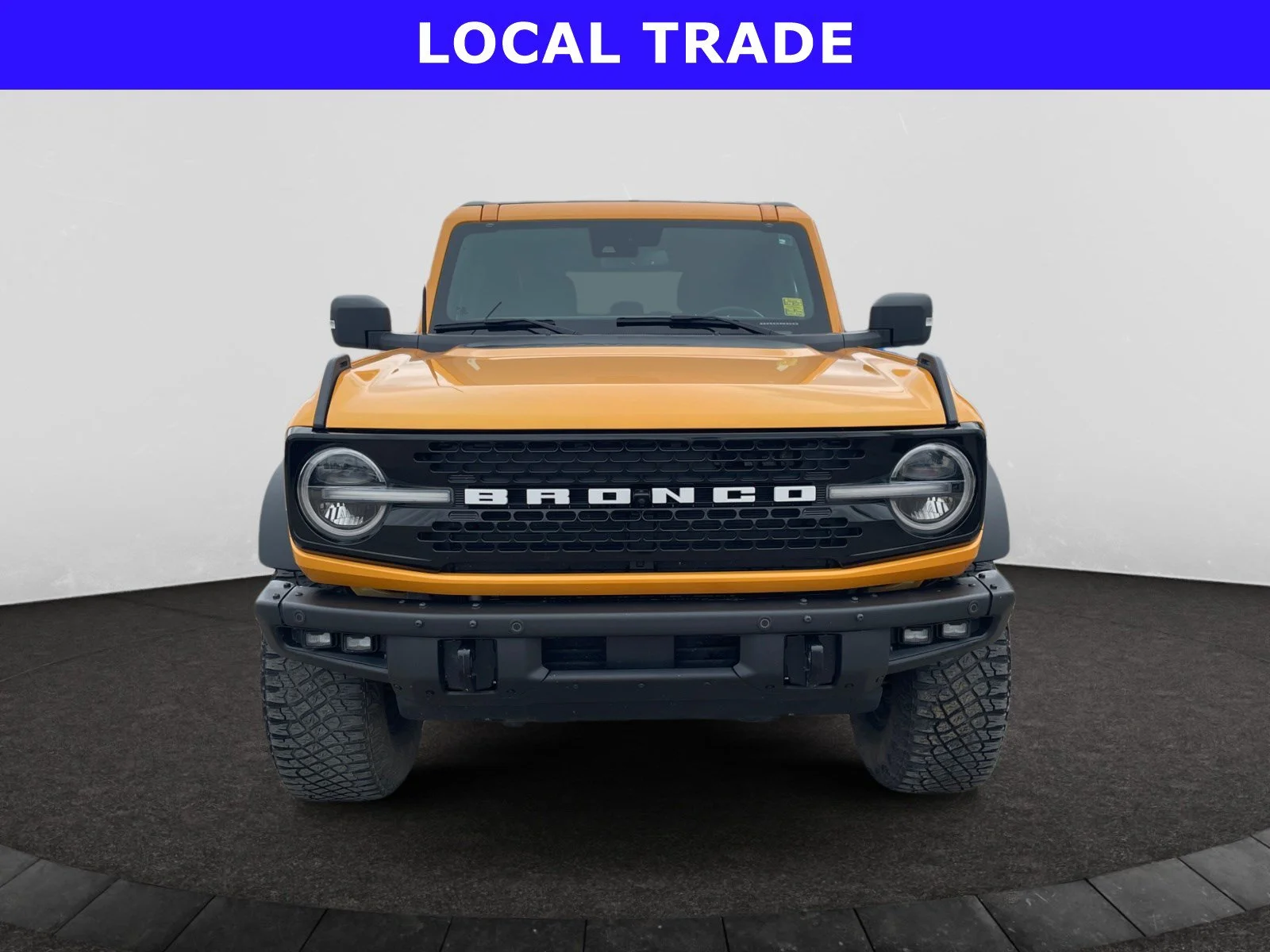 Used 2022 ORANGE Ford WILDTRAK image 8