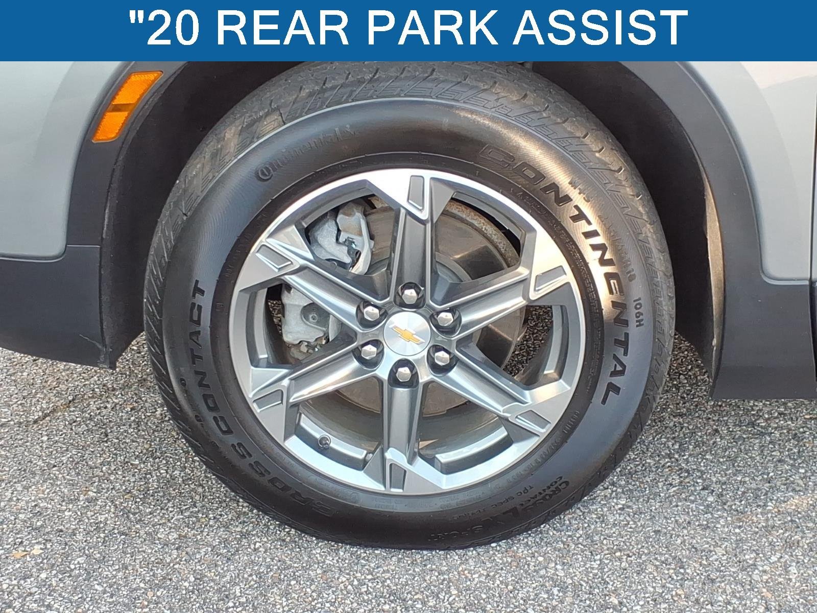 Used 2024 Sterling Gray Metallic Chevrolet LT image 4